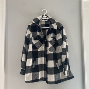 BLACK&WHITE BUTTON UP “SHACKET”